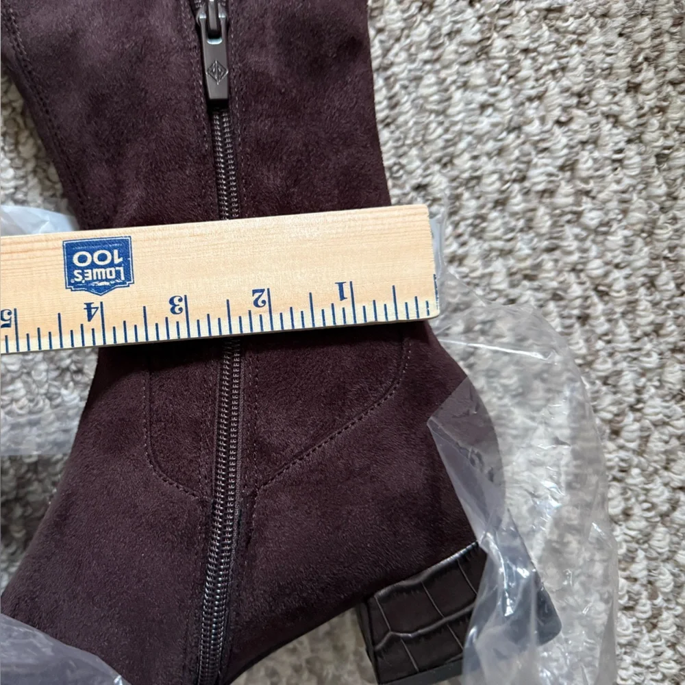 Elegant Chocolate Brown Suede Knee High Tall Boots Women Size 9.5